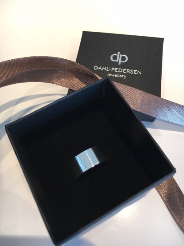 Silver statement ring