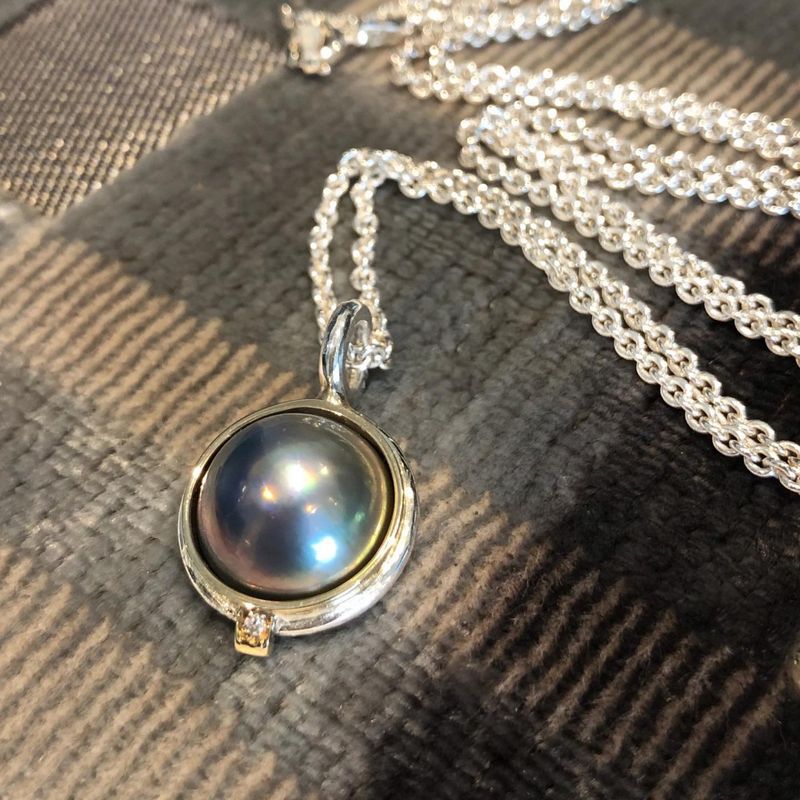 Pacific Grey Pearl