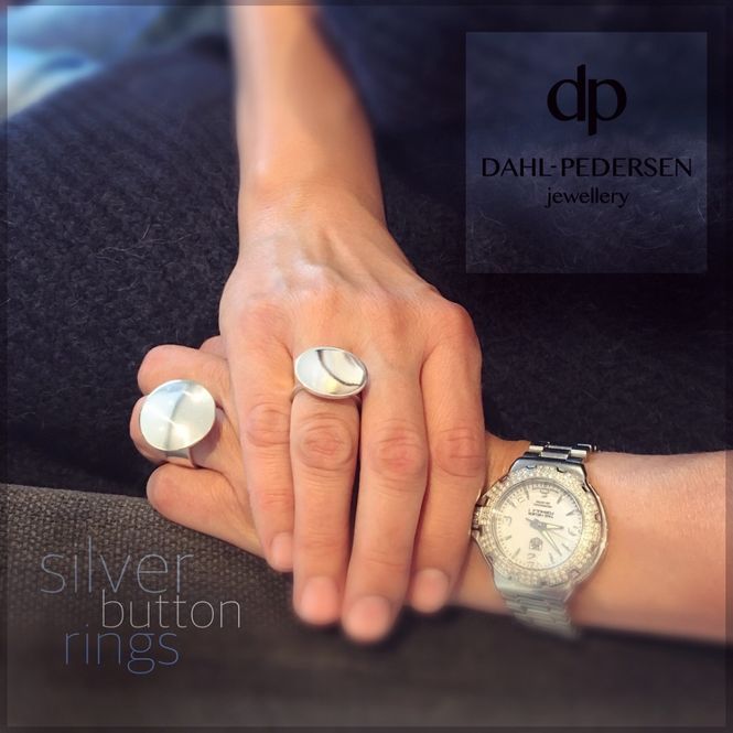 Hovedbilde Silver button ring oval