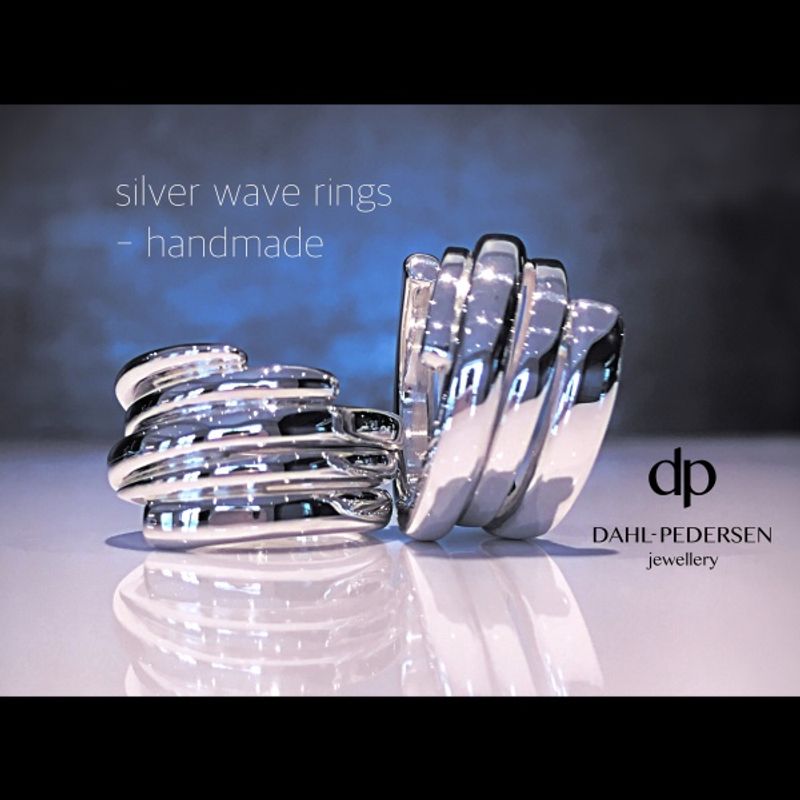 Silver wave ring