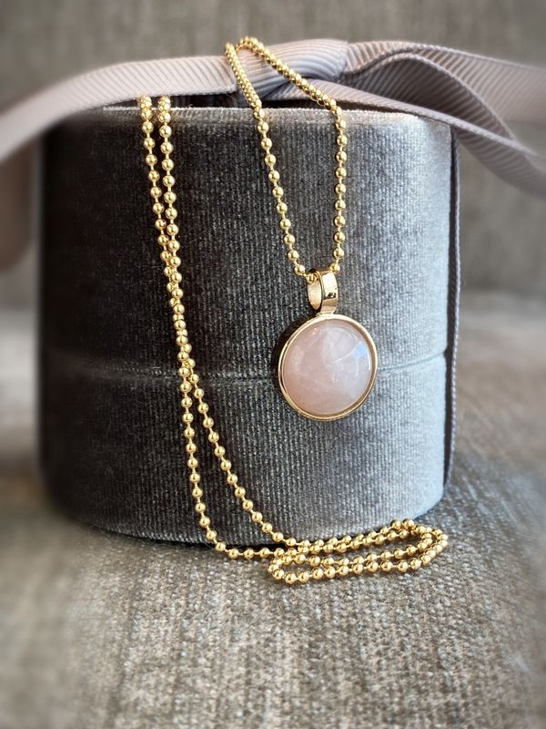 Rosenkvarts Cabochon